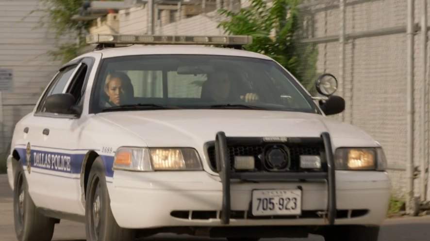 Ford Crown Victoria