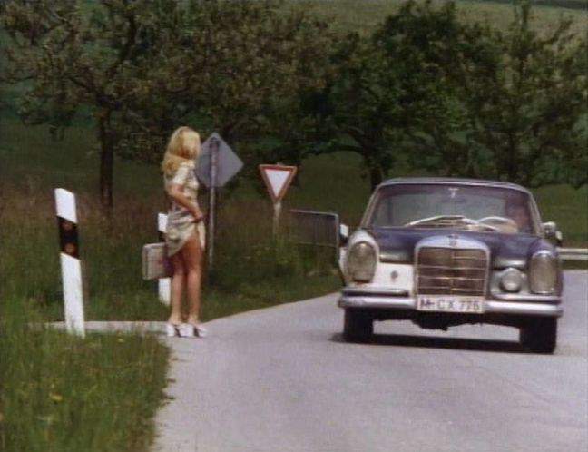 Mercedes-Benz 220 SE Coupé