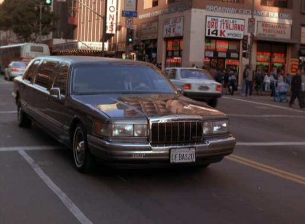 Lincoln Town Car Stretched Limousine
