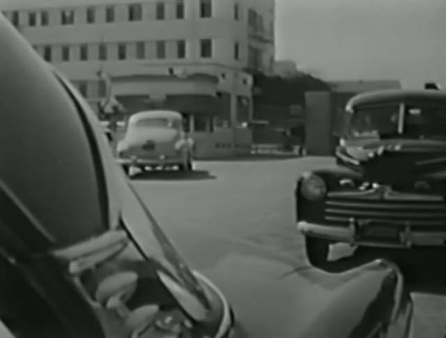 Ford Super De Luxe