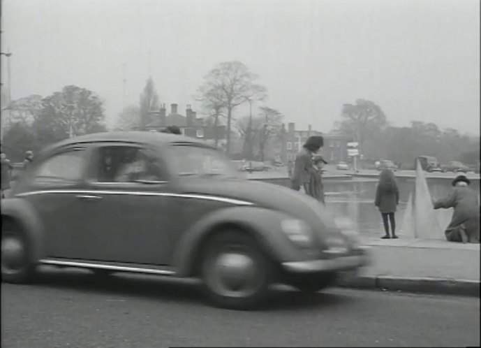 Volkswagen De Luxe Saloon