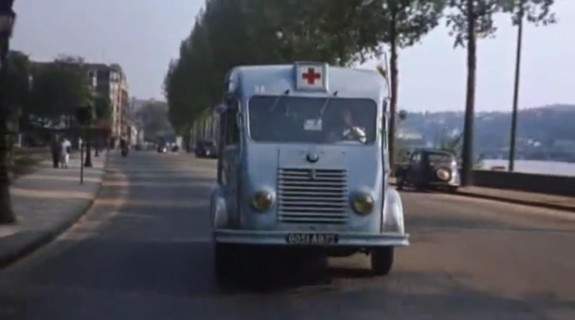 Renault 1000 Kg Ambulance