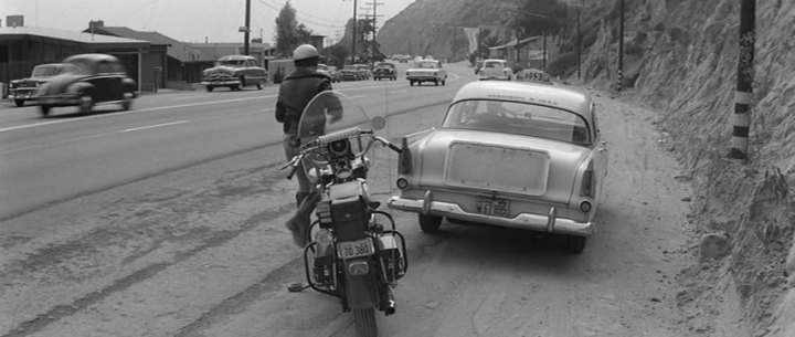 Volkswagen De Luxe Sedan