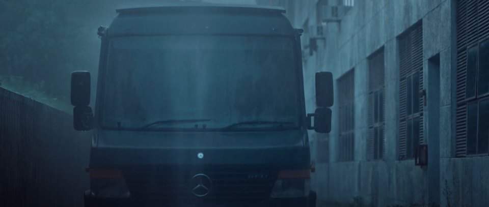 Mercedes-Benz Vario 614 D