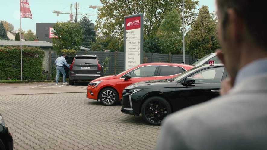 DS 4