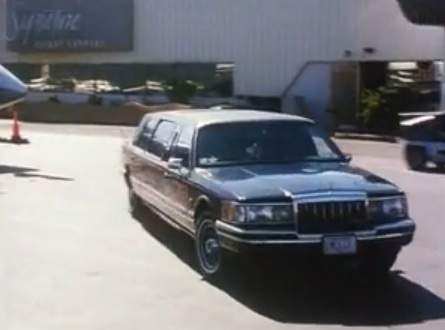 Lincoln Town Car Stretched Limousine