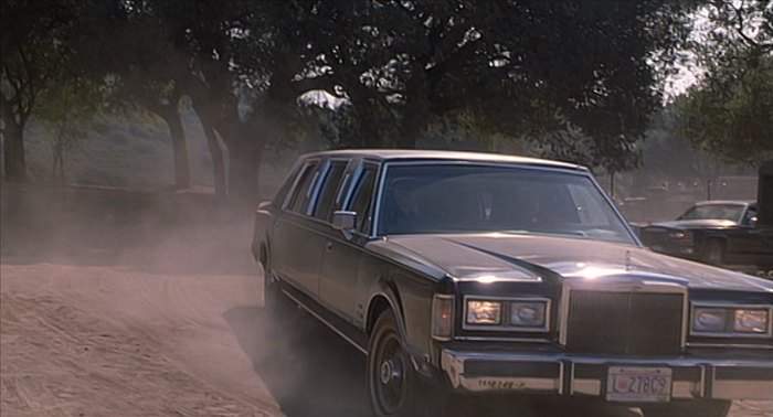 Lincoln Town Car Stretched Limousine