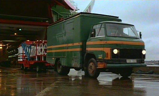 Volvo F83 S