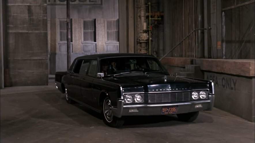 Lincoln Continental Executive Limousine