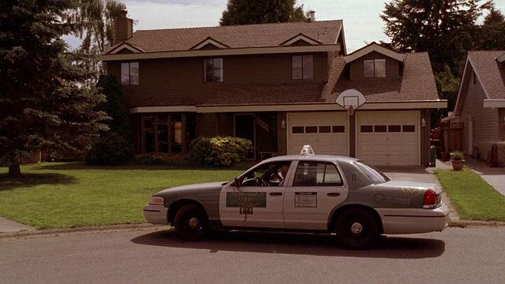 1999 Ford Crown Victoria in Stargate: Continuum