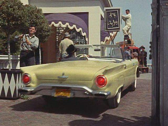 Ford Thunderbird