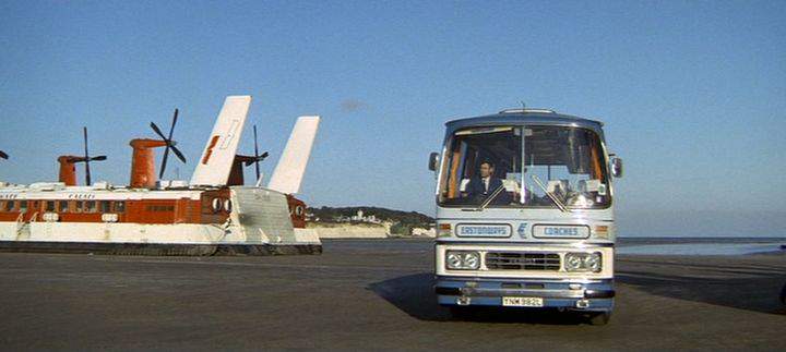 Ford R-226