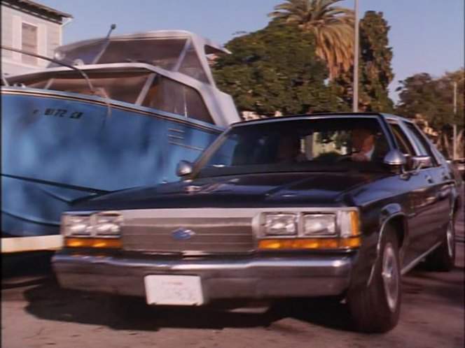 Ford LTD Crown Victoria