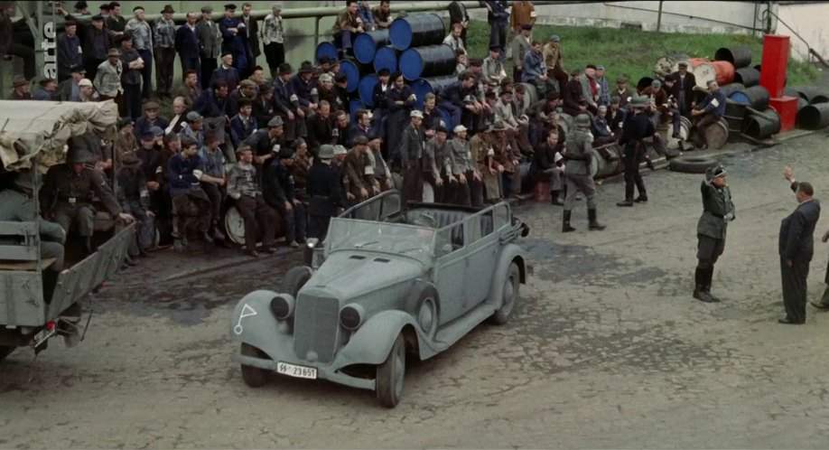 Mercedes-Benz 320 Lang