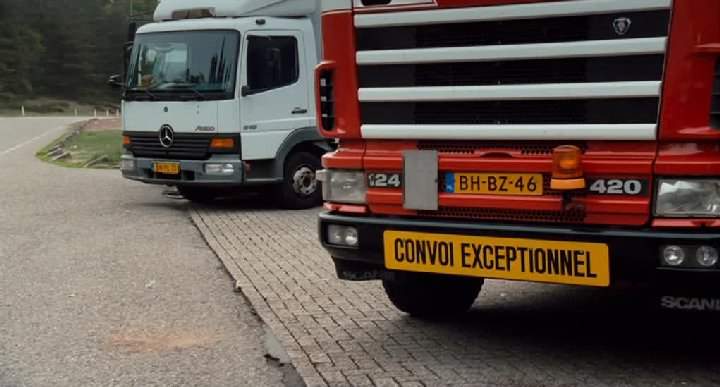Mercedes-Benz Atego 815