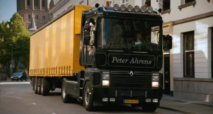 Renault Magnum
