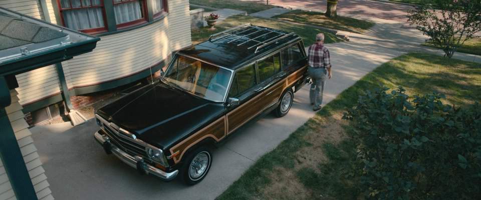 Jeep Grand Wagoneer