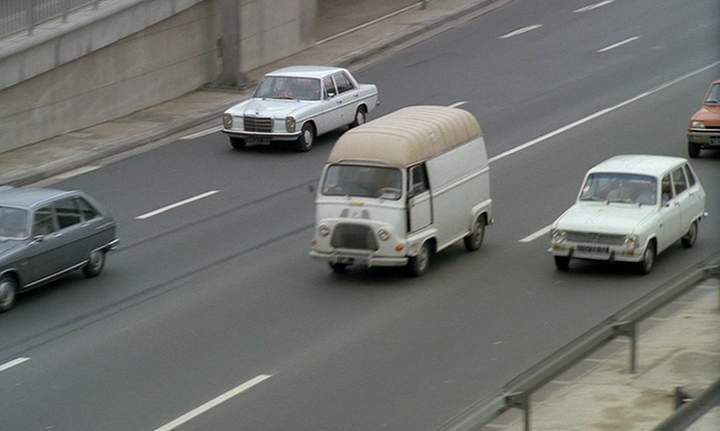 Renault Estafette 800