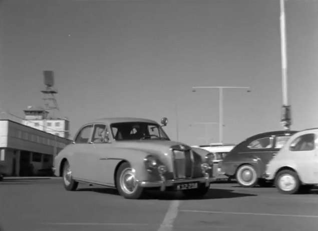 Volvo PV 544