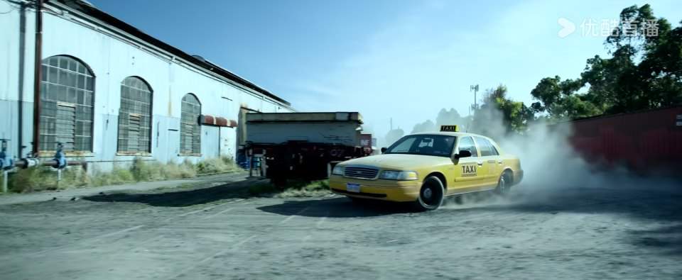 Ford Crown Victoria