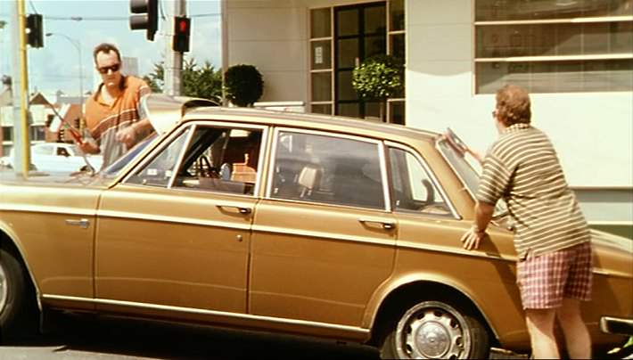 Volvo 164