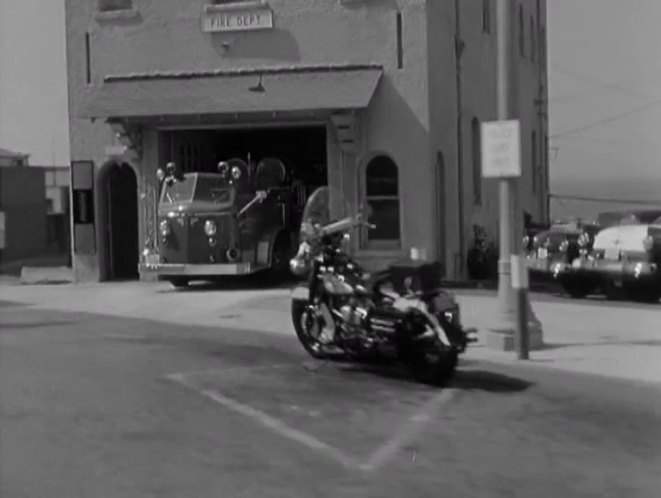 Harley-Davidson FLHP Hydra Glide