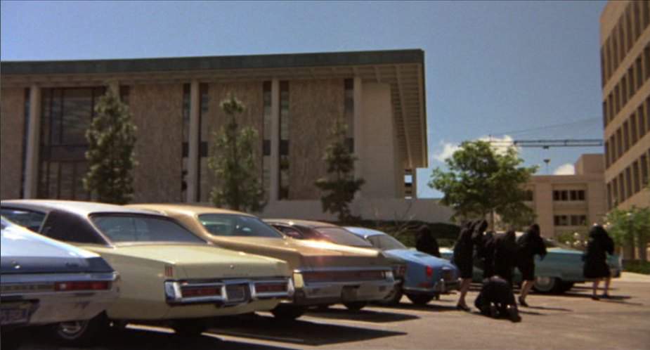 Chrysler New Yorker