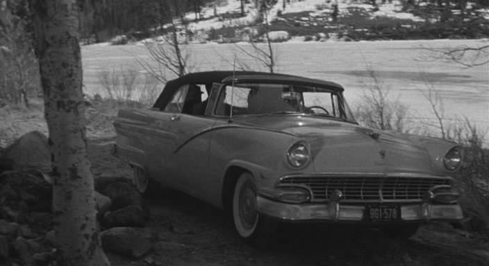 Ford Fairlane Sunliner