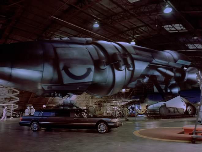 Lincoln Town Car Stretched Limousine
