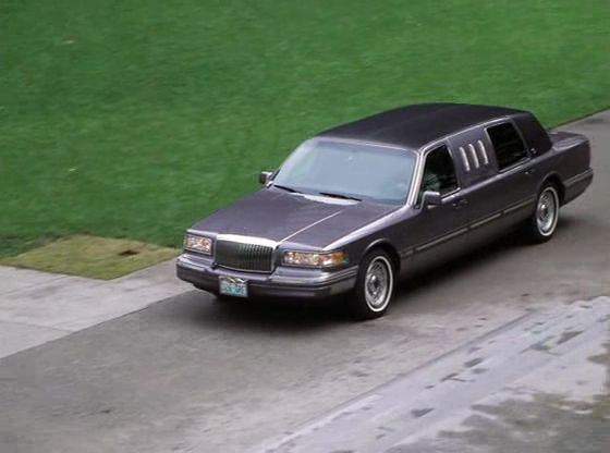 Lincoln Town Car Stretched Limousine