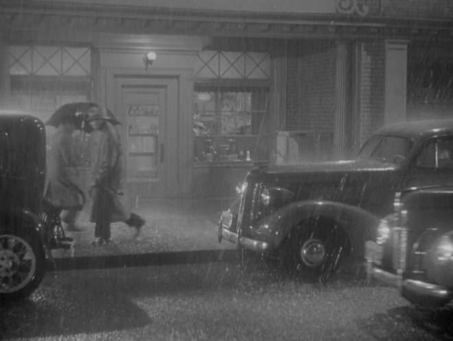 1937 Pontiac Eight in The Devil Commands