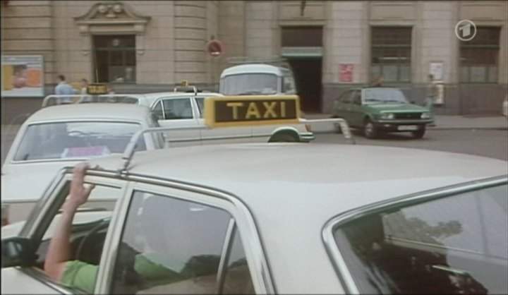 Renault 30