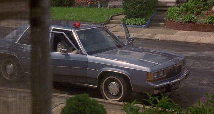 Ford LTD Crown Victoria