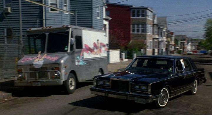 Lincoln Town Car
