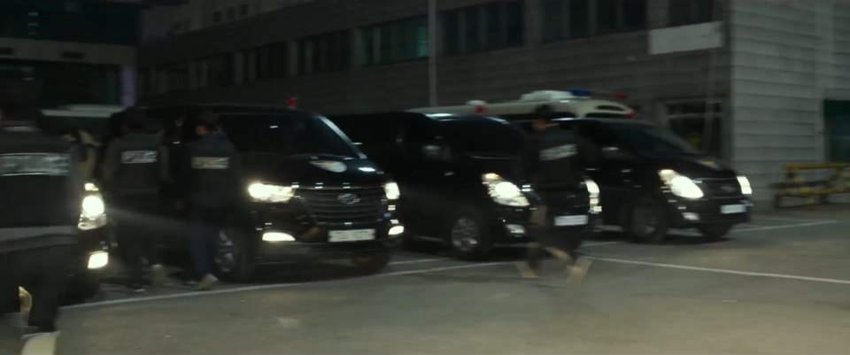 Hyundai Grand Starex