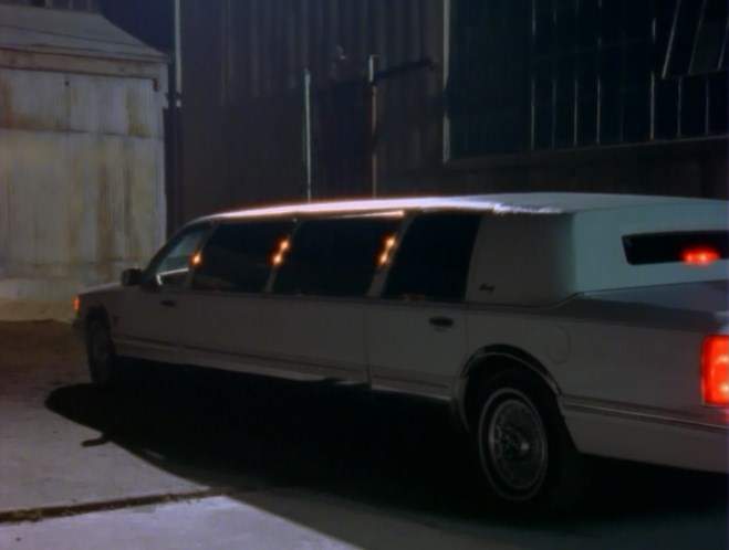 Lincoln Town Car Stretched Limousine
