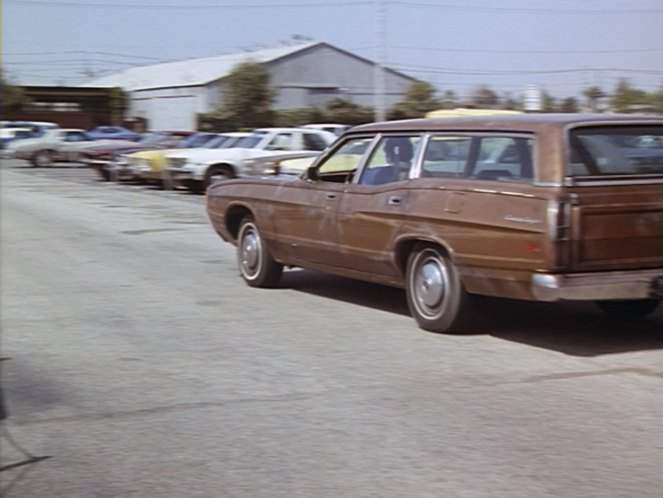 Ford LTD Country Squire