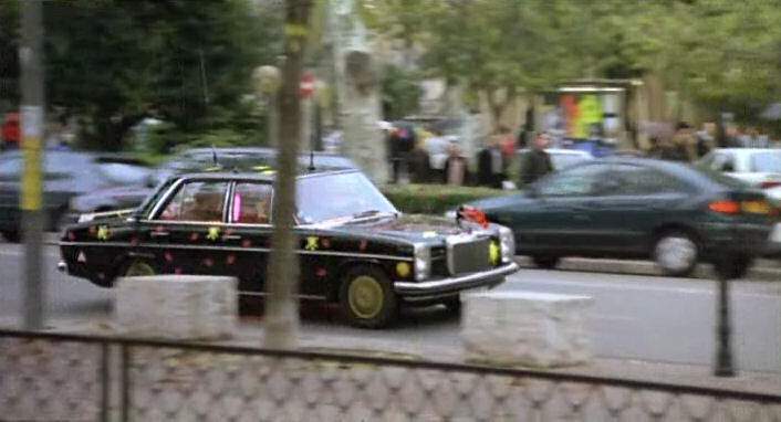 Mercedes-Benz 