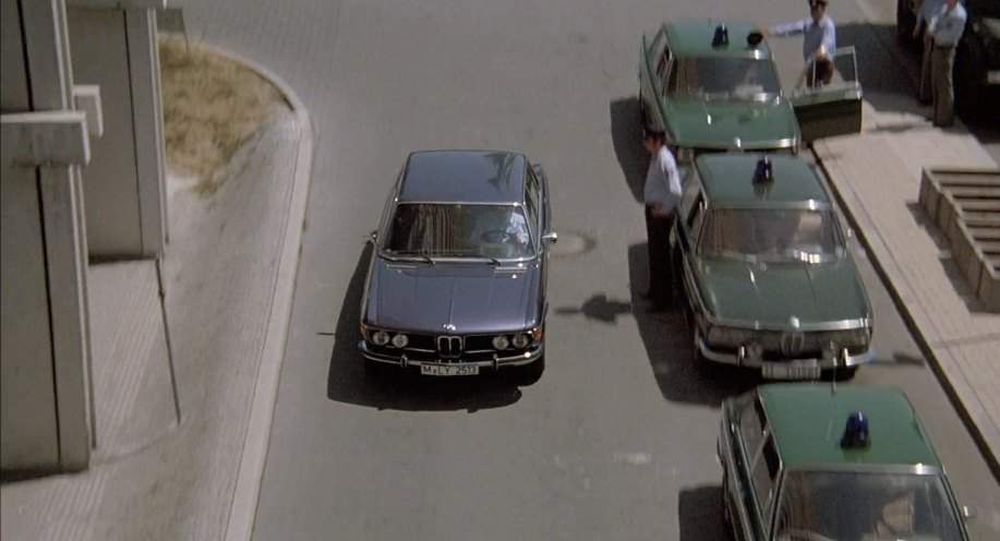 BMW 2000