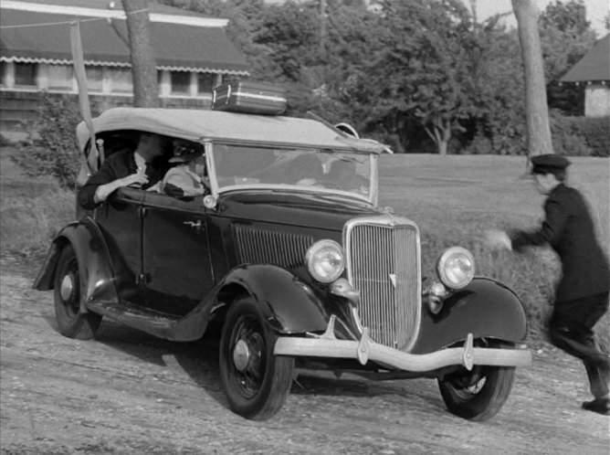 Ford V8 De Luxe