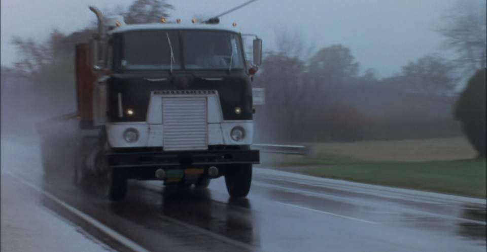 International Harvester COF-4000