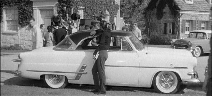 Ford Crestline Victoria