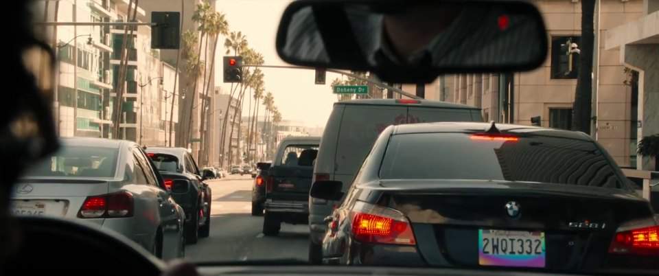 BMW 528i