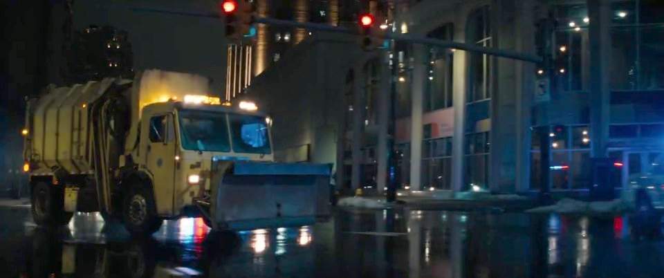 Peterbilt 320