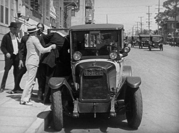 Yellow Cab Model O-4