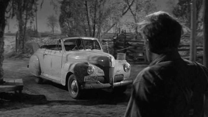 Ford Super De Luxe