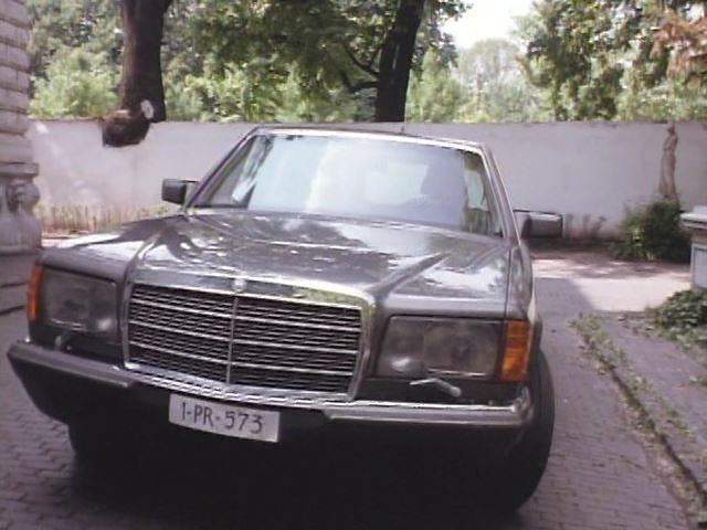 Mercedes-Benz 500 SEL