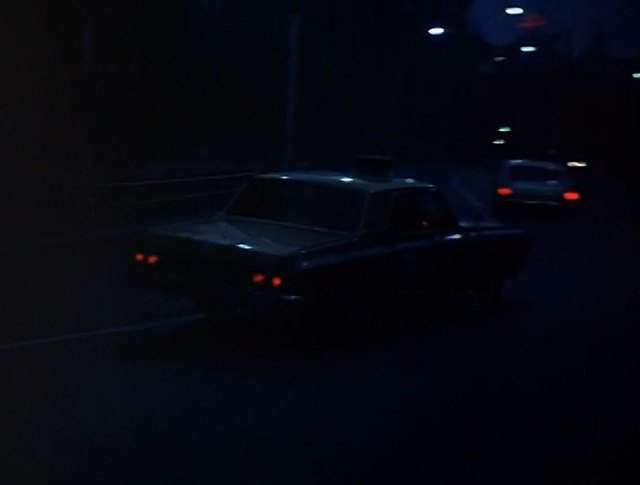 Dodge 330