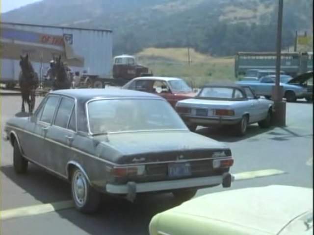 Audi 100 C1