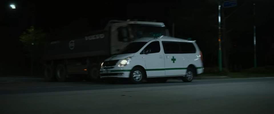 Hyundai Grand Starex